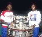 Anand e Vijay Amritraj