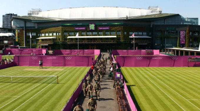 I campi di Wimbledon pronti per Londra 2012 (Getty Images, Clive Brunskill)