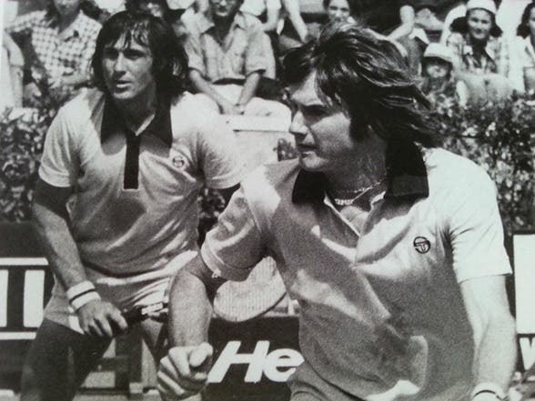 Jimmy Connors e Ilie Nastase insieme in doppio nel 1975