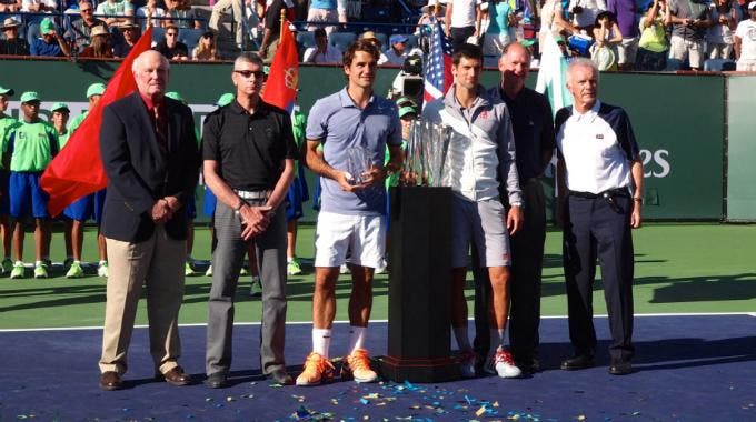 Indian Wells, Roger Federer e Novak Djokovic premiati al termine della finale maschile (Photo by Luigi Serra)