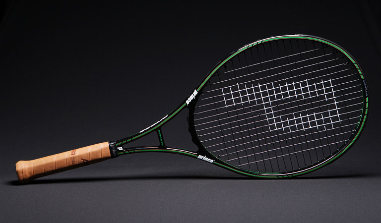 Racket перевод. Ракетка теннисная. Теннисная ракетка и мяч. Эволюция теннисных ракеток. Кастомизация теннисной ракетки.