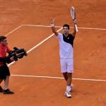 Braccia al cielo e baci: Djokovic vince il torneo di Roma 2014 (foto C. GIULIANI)