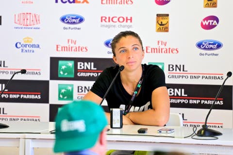 Sara Errani in conferenza stampa (C. GIULIANI)
