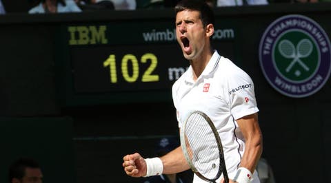L'urlo di Djokovic a Wimbledon (foto ART SEITZ)