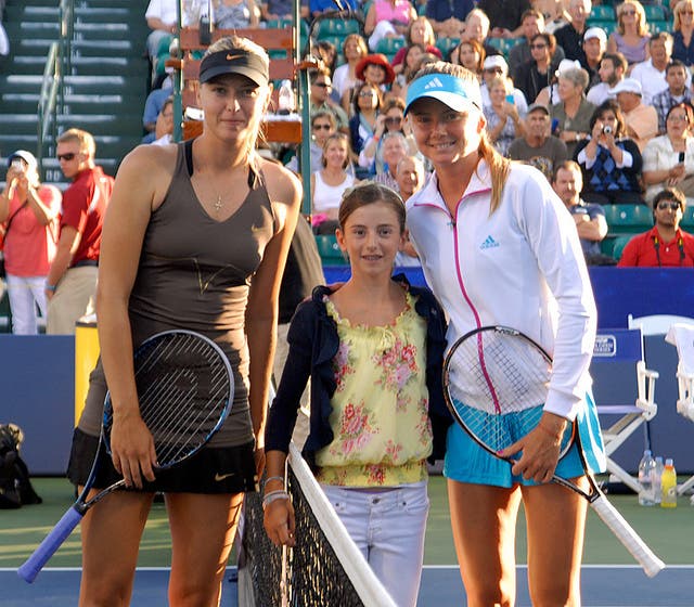 Una giovanissima Cici Bellis con Sharapova e Hantuchova nel 2011
