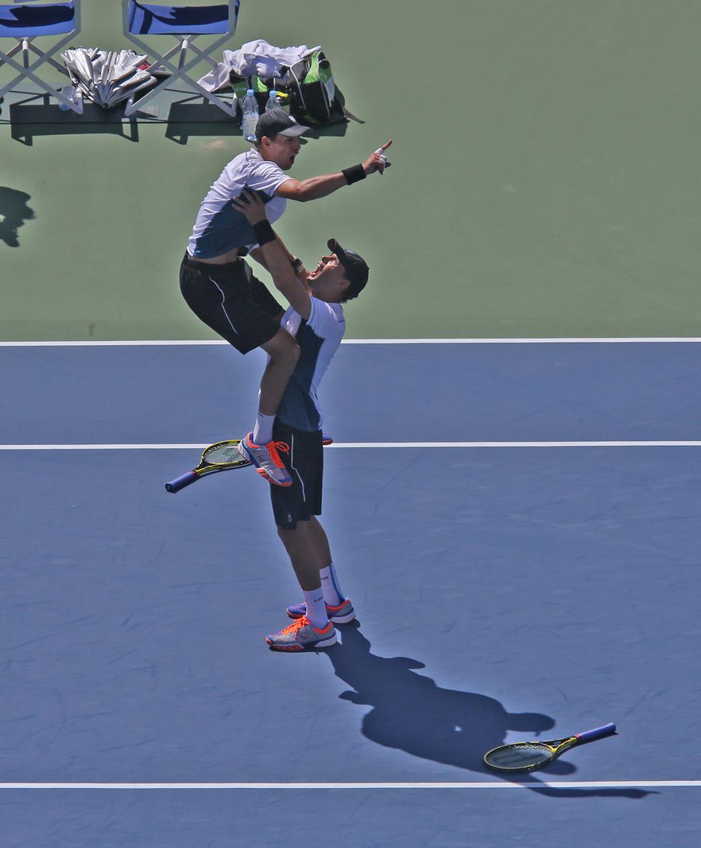 L'esultanza dei gemelli Bryan, US Open 2014 (foto ART SEITZ)