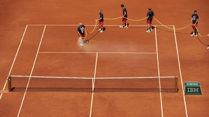 roland-garros-clay-courts-lead