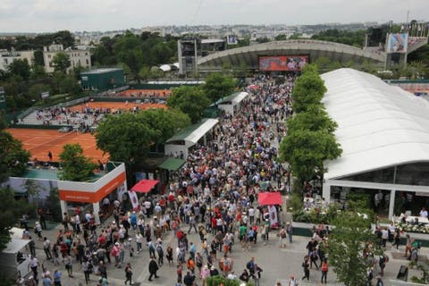 Lo stadio del Suzanne Lenglen Roland Garros 2016 (foto di Roberto Dell'Olivo)