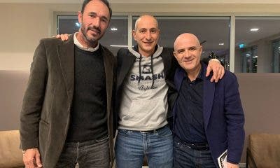 Da sx Vincenzo Santopadre, Silvio Di Giovannantonio e Livio Costarella durante la serata di presentazione del libro al Ct Bari.