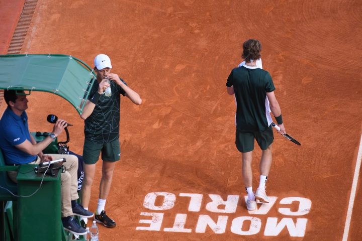 Jannik Sinner - Montecarlo 2022 (foto Roberto dell'Olivo)