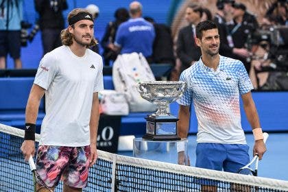 Novak Djokovic e Stefanos Tsitsipas – Australian Open 2023 (foto via Twitter @usopen)