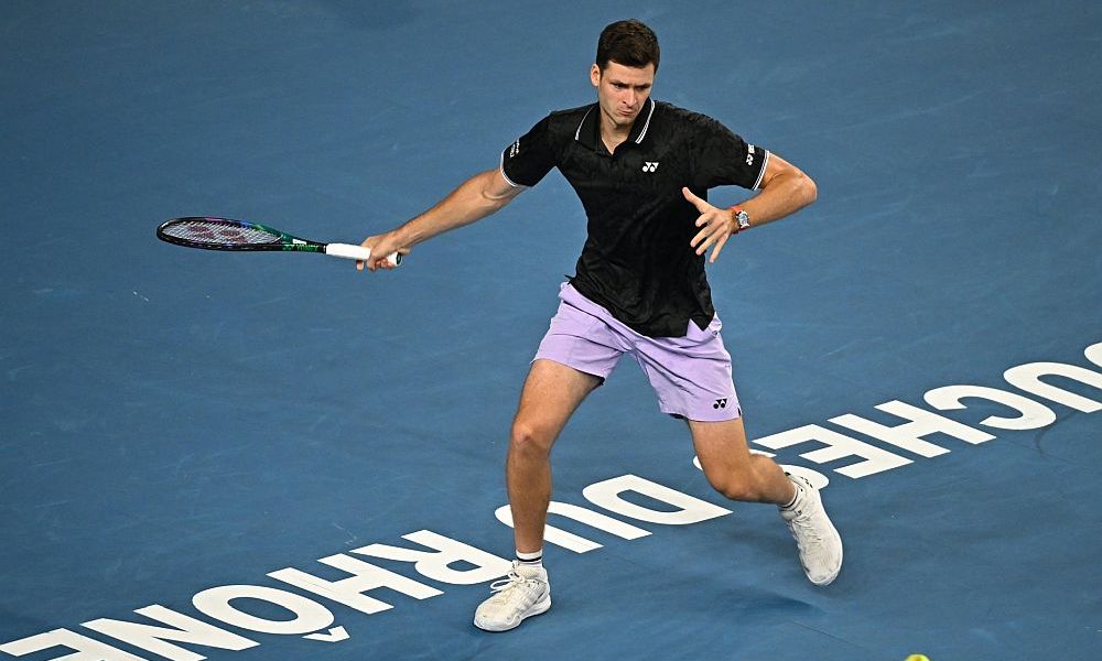ATP Marsiglia Hurkacz vince il sesto titolo della carriera, rimandata