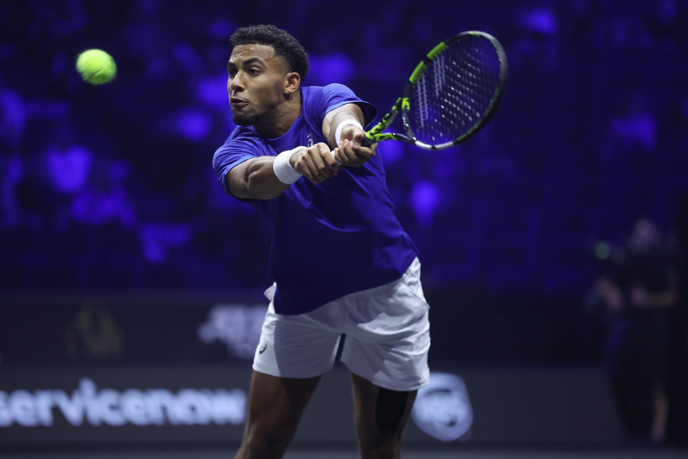 VANCOUVER, BRITISH COLUMBIA - SEPTEMBER 22: Arthur Fils of Team Europe plays in a match against Ben Shelton of Team World during day one of the Laver Cup at Rogers Arena on September 22, 2023 in Vancouver, British Columbia. (Photo by Matthew Stockman/Getty Images for Laver Cup)