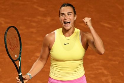 WTA Roma: Sabalenka e Azarenka in rimonta. Ritiro per Dodin e Tsurenko-