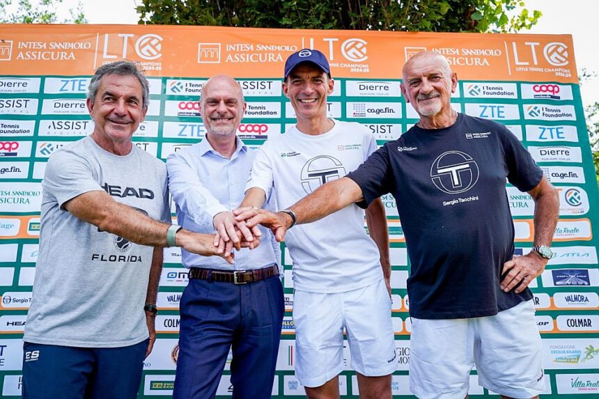 Da sinistra a destra: Emilio Sanchez, Alessandro Scarfò, Simone Bongiovanni, Gipo Arbino (foto I Tennis Foundation)