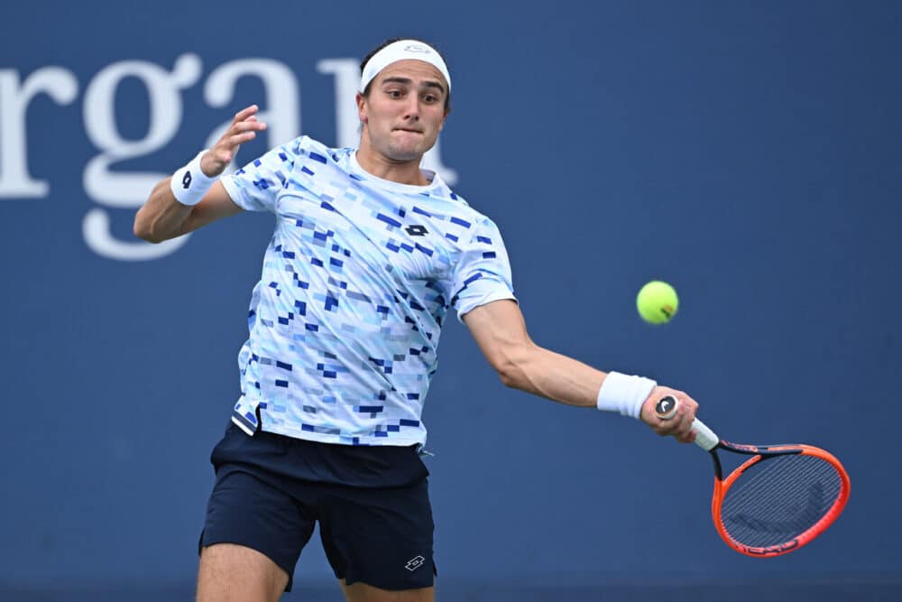 ATP Toronto: Bellucci si ritira nel terzo set contro Gaston