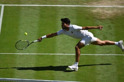 Carlos Alcaraz – Wimbledon 2025 (foto via Twitter @Wimbledon)