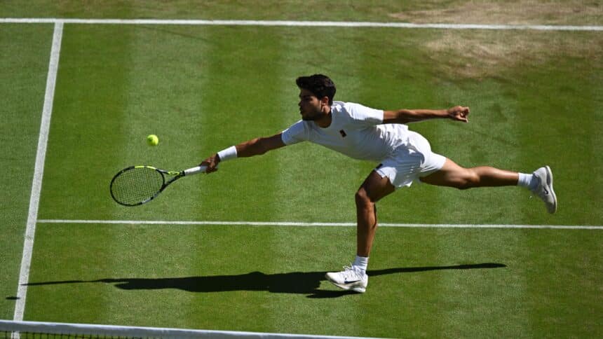 Carlos Alcaraz – Wimbledon 2025 (foto via Twitter @Wimbledon)