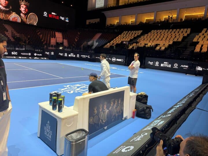 Sinner, Vagnozzi e Resnicoff - Six Kings Slam 2025 (foto Ubitennis)