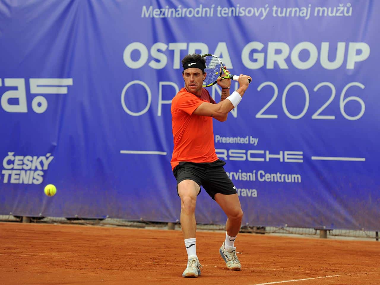 Derby azzurro a Ostrava: Cecchinato e Brancaccio si sfidano per un posto in semifinale — image 2