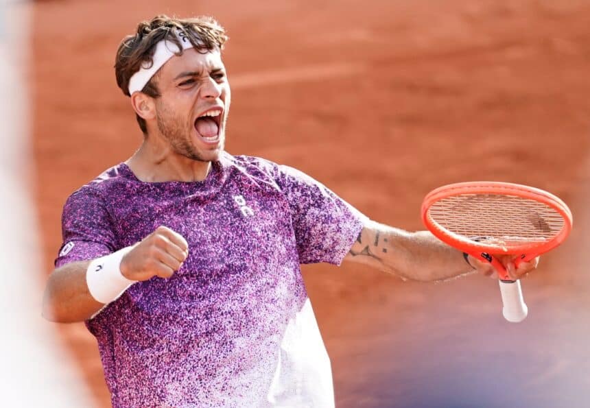 Flavio Cobolli - Roland Garros 2026 (foto X @rolandgarros)