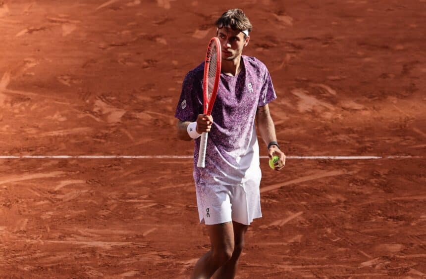 Flavio Cobolli - Roland Garros 2026 (foto X @rolandgarros)