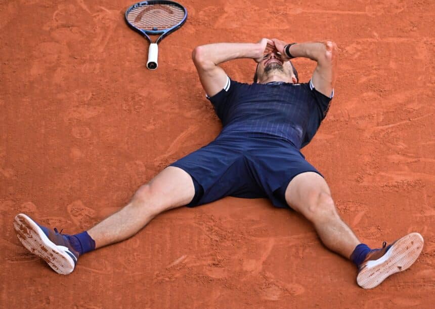 Alexander Zverev - Roland Garros 2026 (foto X @rolandgarros)