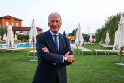 Il presidente del CONI Luciano Buonfiglio al Circolo Antico Tiro a Volo