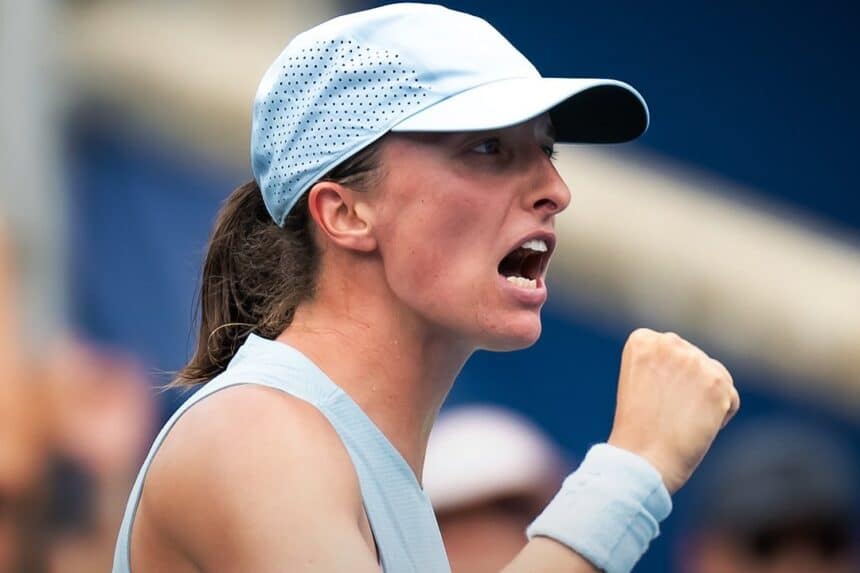 Iga Swiatek - WTA Toronto 2026 (@ X WTA)